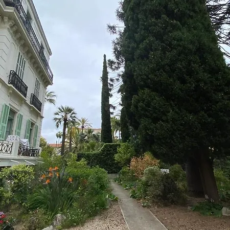 Pavillon D'angleterre Au Coeur De La Apartamento Menton