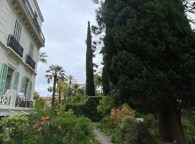 Pavillon D'angleterre Au Coeur De La Apartman Menton