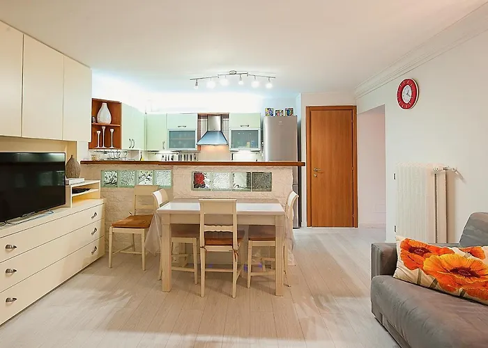 Pavillon D'angleterre Au Coeur De La