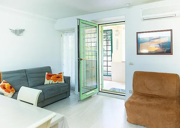 Pavillon D'angleterre Au Coeur De La