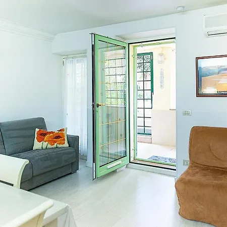 Pavillon D'angleterre Au Cœur De La